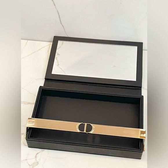 DIOR Écrin Couture (Holiday Limited Edition) - Picture 4 of 5